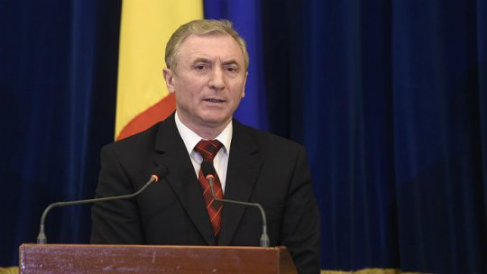 Adunarea Generală a DNA îl sprijină pe procurorul-general, Augustin Lazăr