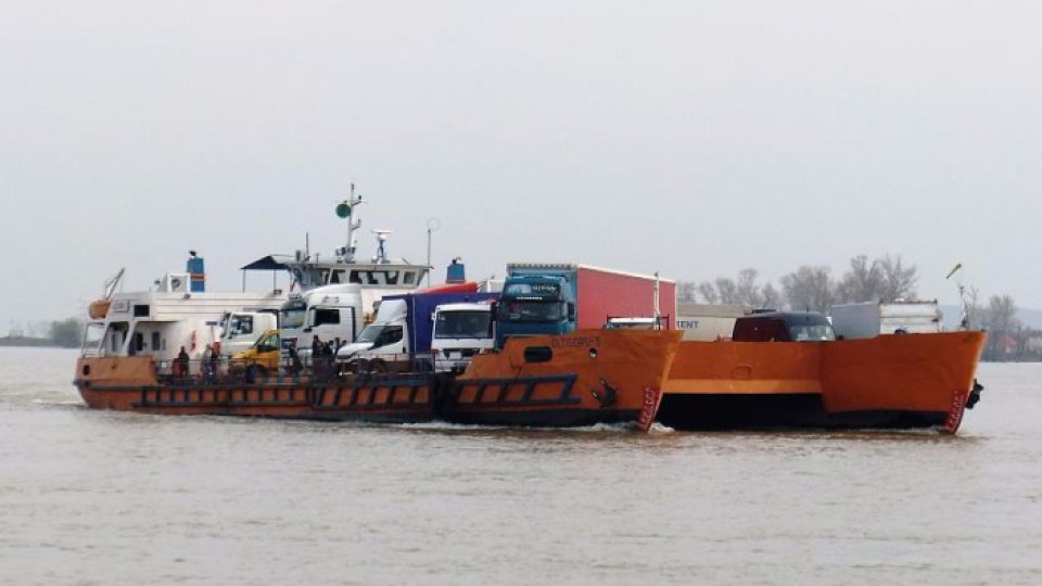 Chiciu:Temporary interruption of ferry-boat border crossing on the Danube