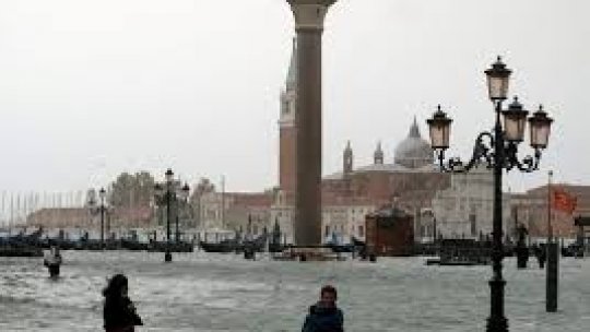 În Italia, 12 oameni şi-au pierdut viaţa în urma furtunilor şi inundaţiilor