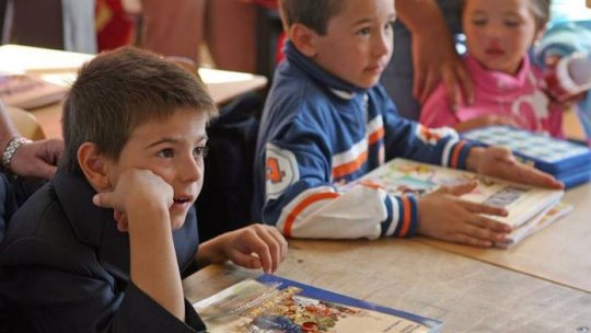UNESCO cere integrarea copiilor migranţilor în şcoli