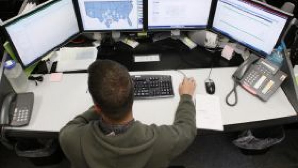  Românii au fost pe ultimul loc în Uniunea Europeană la achiziţiile online