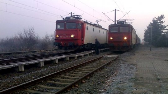 Traficul feroviar pe ruta Bucureşti - Timişoara este în continuare blocat