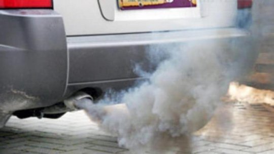 Autorităţile din 2 oraşe germane pot interzice accesul maşinilor diesel