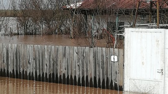 Drumuri închise în Giurgiu din cauza inundațiilor