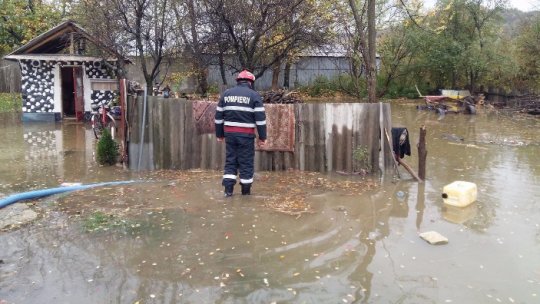 Harghita: aproximativ 100 de case, 600 de gospodării afectate de inundaţii