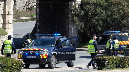 Atacul terorist din Franţa: un jandarm a luat locul voluntar unui ostatic