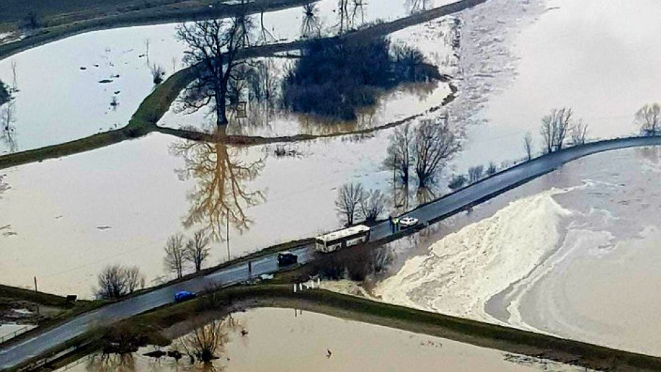 Cod portocaliu de inundaţii pentru râurile Călmăţui, Vedea şi Neajlov