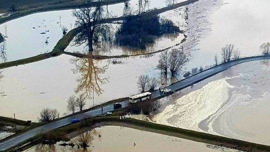 Patru cursuri de apă din sudul ţării, sub cod portocaliu de inundaţii