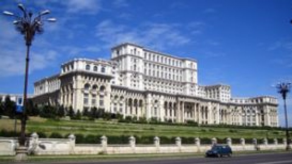 USR propune deschiderea spaţiului din jurul Palatului Parlamentului