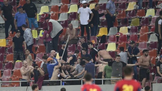 Fotbal: 11 dosare penale după meciul Steaua - Rapid