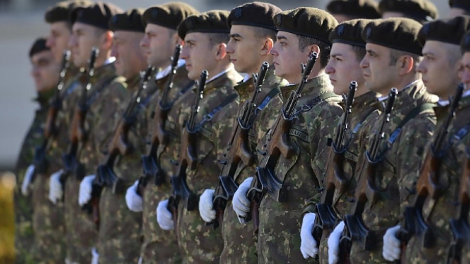 Ceremonialuri militare de Ziua Forţelor Terestre ale României