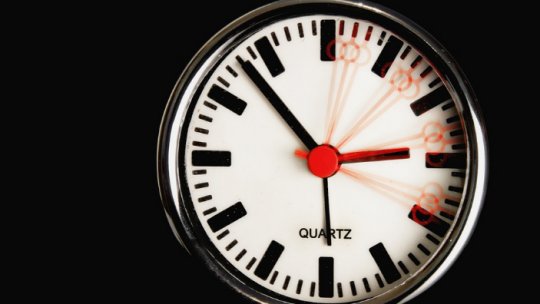 Şcolile din Marea Britanie renunţă la ceasurile analog