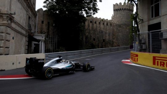 Formula 1: Lewis Hamilton a câștigat Marele Premiu al Azerbaidjanului