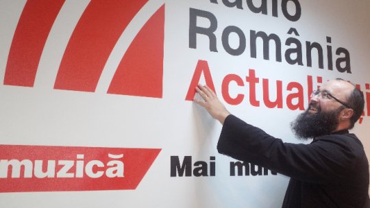 Preotul Visarion Alexa în Clubul Prietenilor de la 10