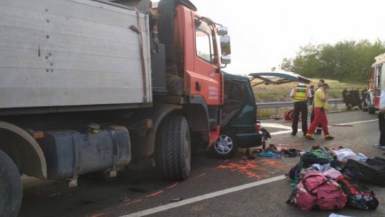 MAE: Trupurile românilor morţi în accidentul din Ungaria au fost repatriate