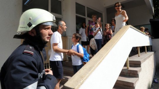 Sectorul 5:Elevii școlii distruse de incendiu vor învăța în alte instituții