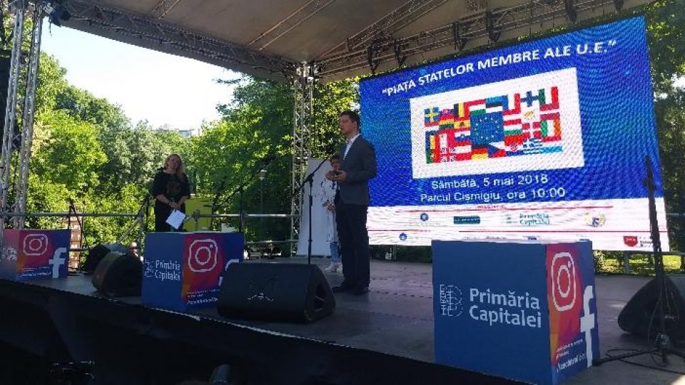 Ziua Europei este sărbătorită în Parcul Cişmigiu din Bucureşti