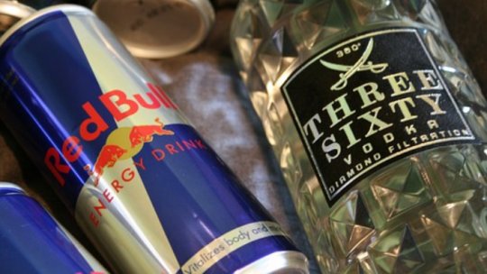Băuturile energizante, "interzise persoanelor sub 18 ani"