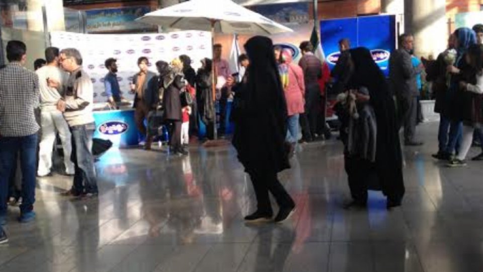 Protest la cel mai mare bazar din Teheran împotriva scumpirilor