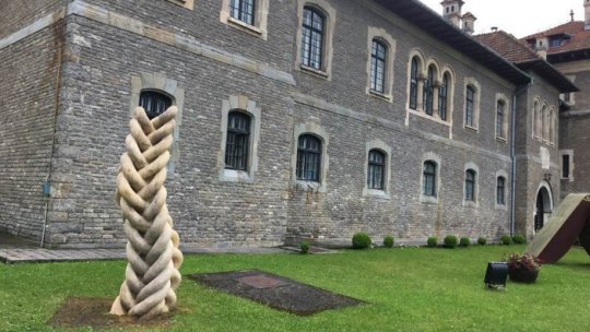 FOTO: 100 de ani, 100  de sculptori, 100 de zile