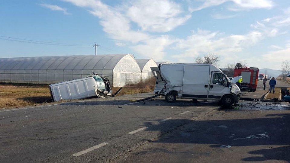 Accident rutier lângă Vidin, Bulgaria: 11 cetățeni români cu răni uşoare