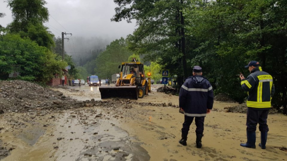 Pericolul de inundații nu a trecut pe râurile din Argeș, Olt și Teleorman