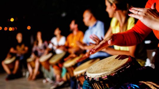 La Bucureşti începe Festivalul de Teatru de Stradă