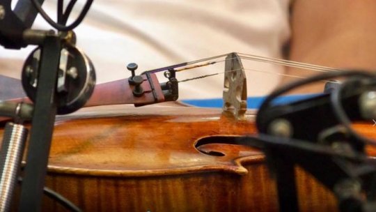 EXCLUSIV RRA: Vioara Stradivarius, într-o filmare 360 grade 