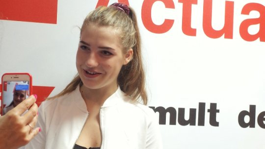 Ana Munteanu: Încă mă descopăr şi învăţ de la cei din jur.