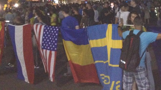 1000 de protestatari se află în Piața Victoriei