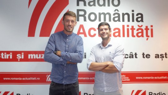 Canotorii Cosmin Macovei şi Florin Enache în Clubul Prietenilor de la 10