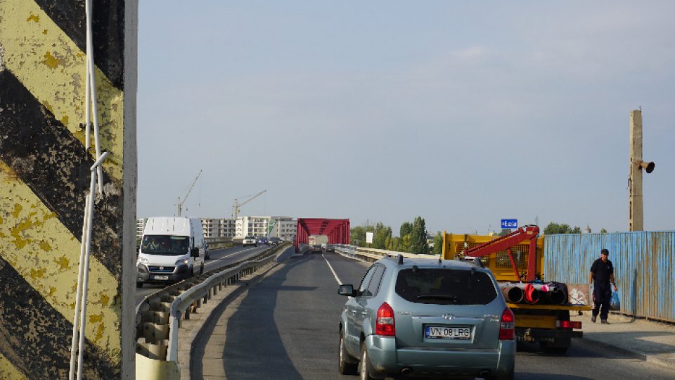 Podul de la Mărăcineni s-a redeschis pe sensul Râmnicu Sărat - Buzău