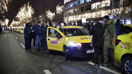 Taximetriștii au blocat un bulevard din București