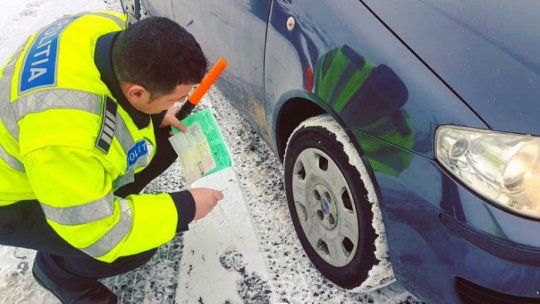 Trafic în condiţii de iarnă pe drumurile din Bistriţa-Năsăud