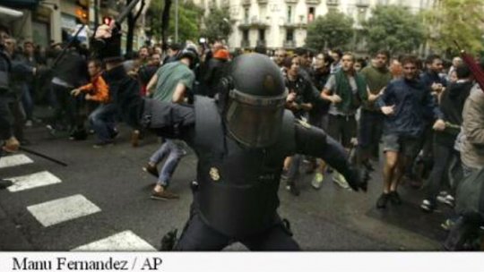 A început greva generală în Catalonia şi la Barcelona protestul continuă