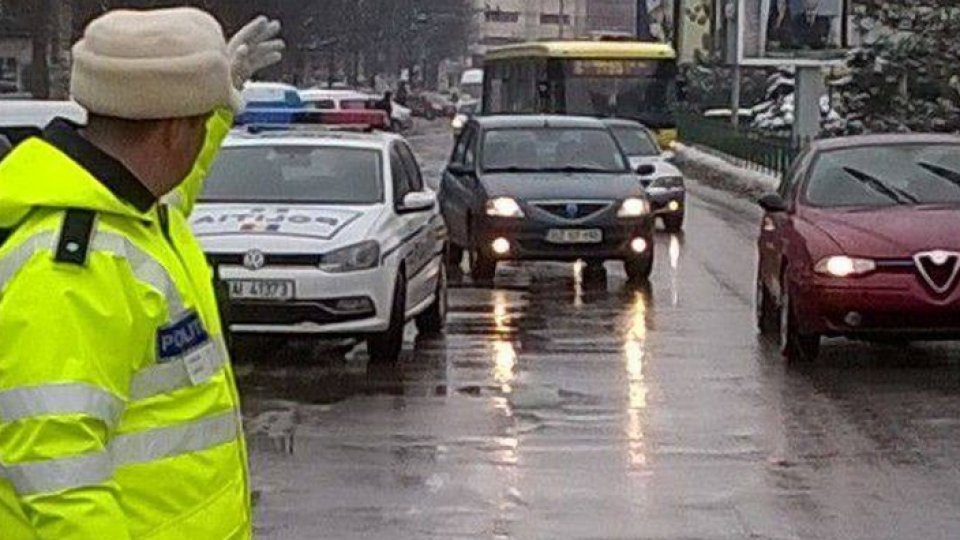Vinieta de București: 4,5 milioane de maşini au norma de poluare sub Euro 5