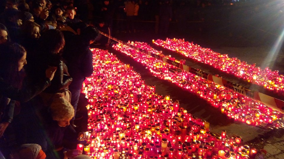 Victimele de la Colectiv comemorate la Cluj-Napoca,Timişoara,Sibiu,Galaţi