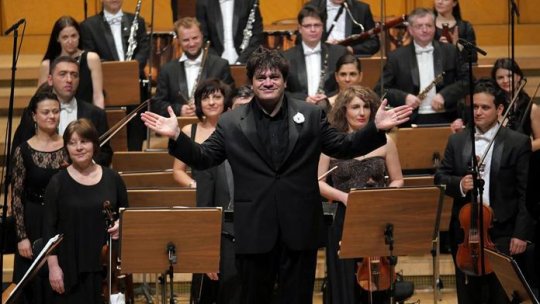 Cristian Măcelaru va conduce Orchestra Naţională a Franţei