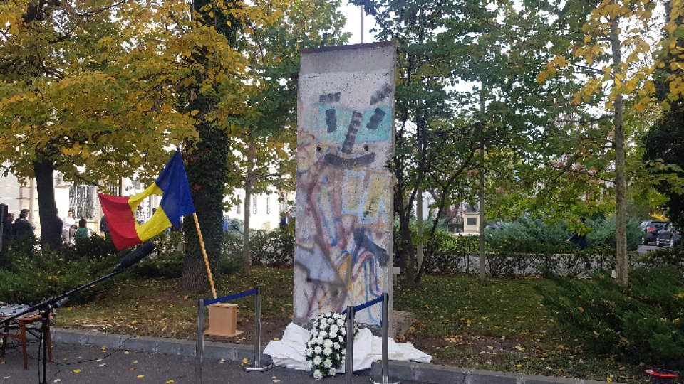 Simpozionul Căderea Zidului Berlinului şi Revoluţia Română din 1989