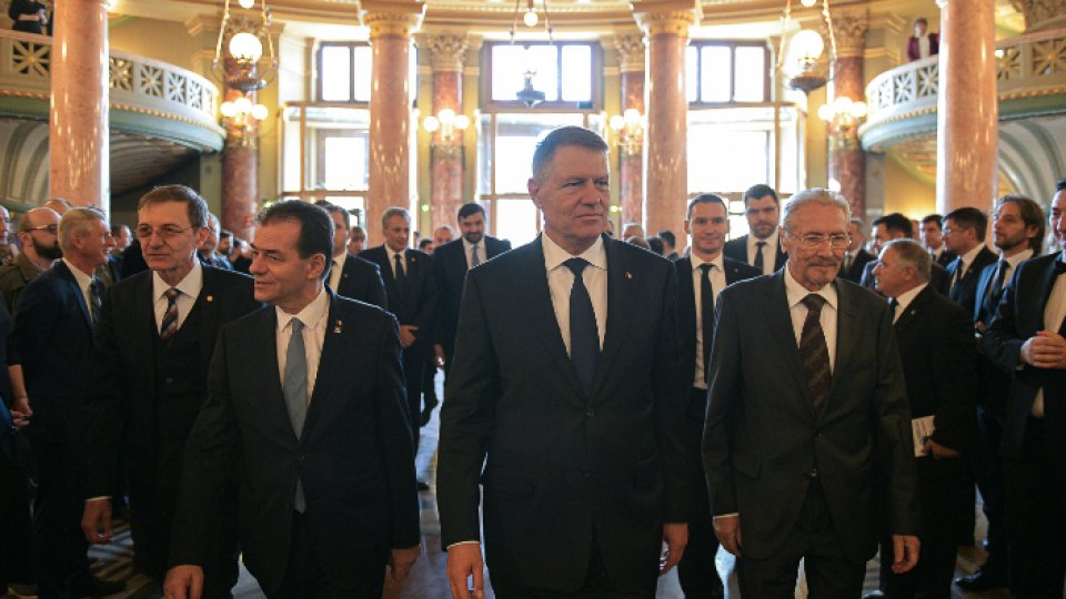 Iohannis: Vinovaţii ptr violențele din '89 trebuie aduşi în faţa justiţiei