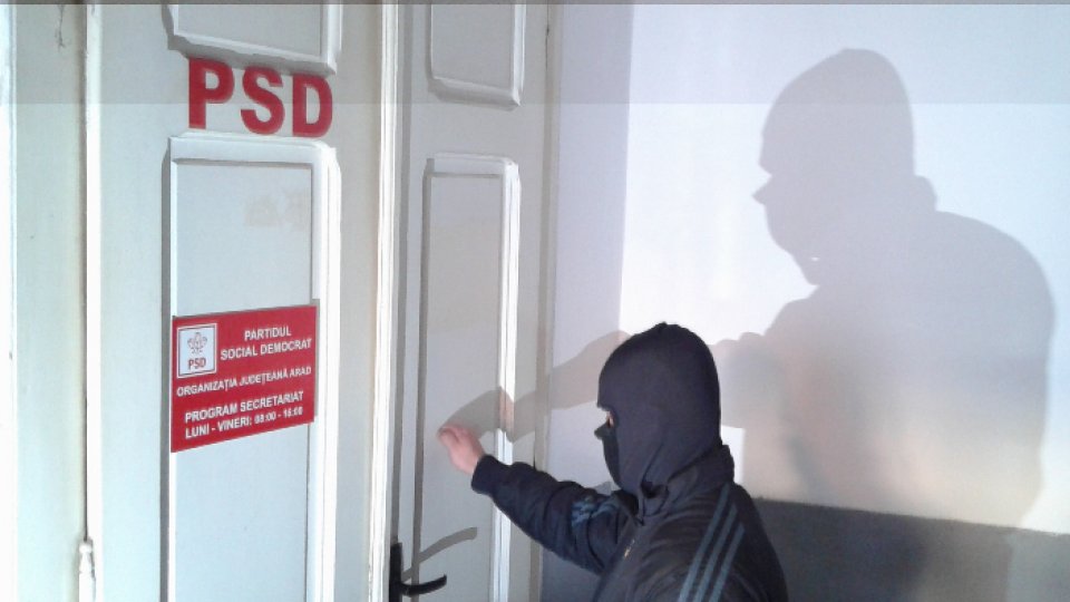 Percheziţii DNA la PSD Arad