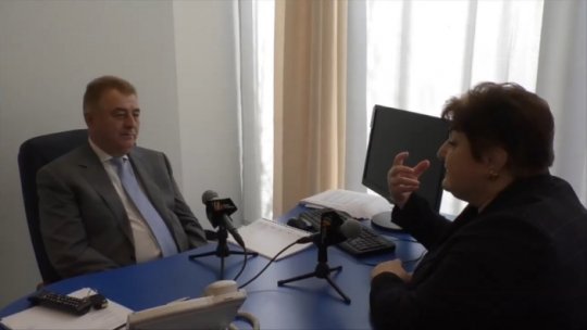 Oameni care mişcă România - Ruxandra Săraru - Invitat Ion Antonescu