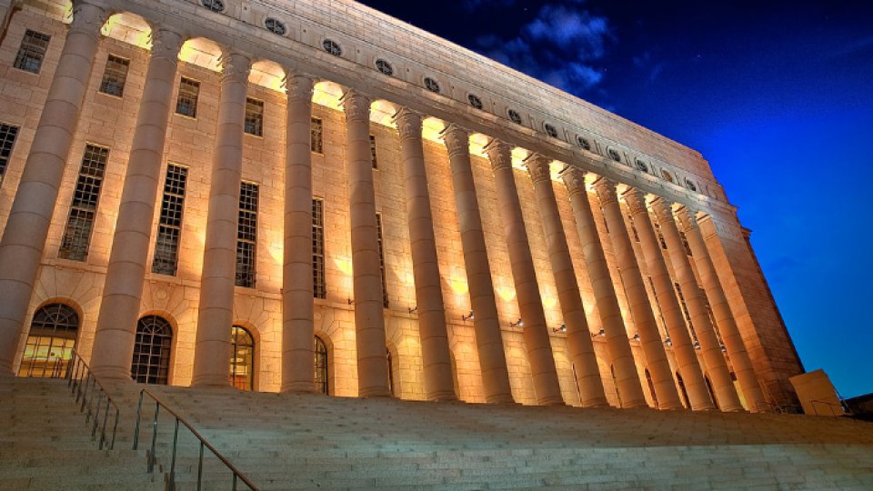 Finlanda: Experimentul "venitul minim garantat" nu a avut efectul așteptat