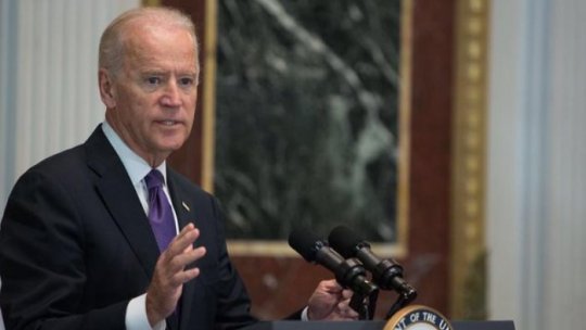 Fostul vicepreşedinte al SUA, Joe Biden, acuzat de hărţuire