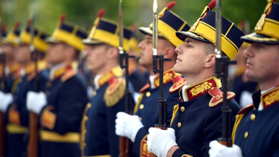 Preşedintele României, mesaj cu ocazia Zilei Forţelor Terestre