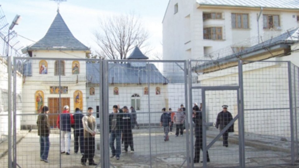 Sindicatul Naţional al Lucrătorilor din Penitenciare protestează