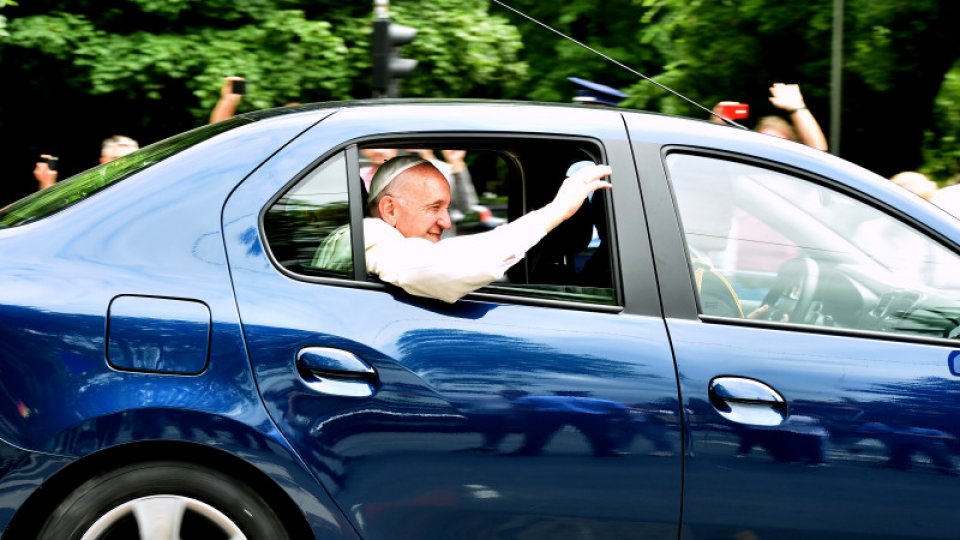 Pope Francis in Iași: ”I feel the warmth of being at home”