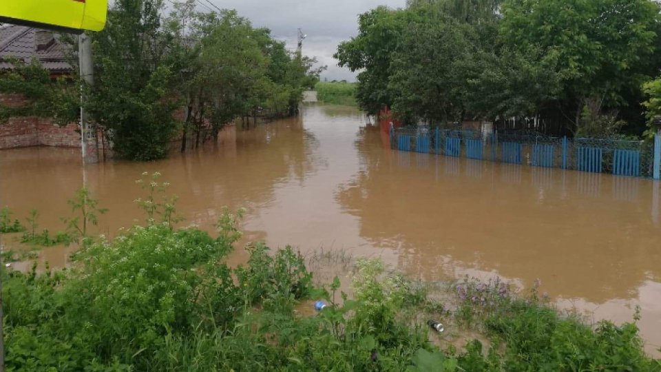 LIVE UPDATES: Pericol de inundații în mai multe regiuni ale țării