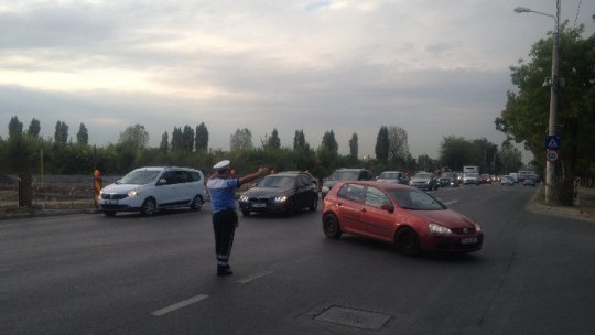 Trafic rutier intens pe DN 1, în zona staţiunilor montane