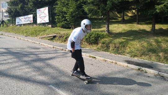 Record mondial de viteză cu longboard-ul, stabilit în Pasul Vâlcan